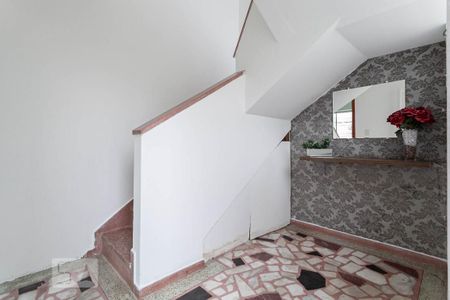 Apartamento para alugar com 60m², 2 quartos e 1 vagaEntrada