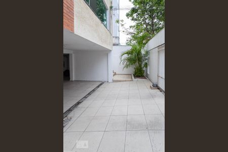 Apartamento para alugar com 60m², 2 quartos e 1 vagaEntrada