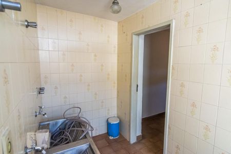 Casa à venda com 96m², 3 quartos e 1 vagaÁrea de Serviço