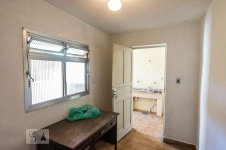 Casa à venda com 96m², 3 quartos e 1 vagaQuarto de Serviço