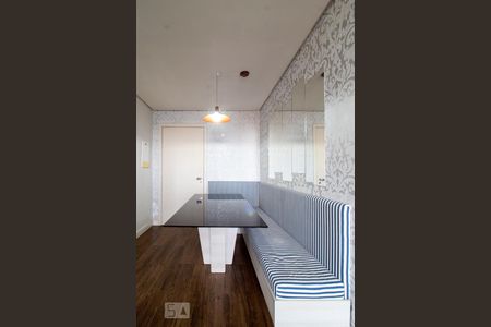Salade Apartamento com 2 quartos, 65m² São João 