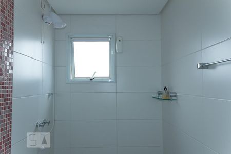 Apartamento à venda com 180m², 4 quartos e 2 vagas Apartamento à venda com 180m², 4 quartos e 2 vagasBanheiro de Serviço