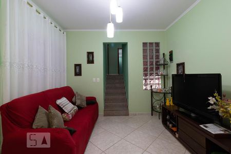 Sala de casa à venda com 5 quartos, 400m² em Vila Vitório Mazzei, São Paulo