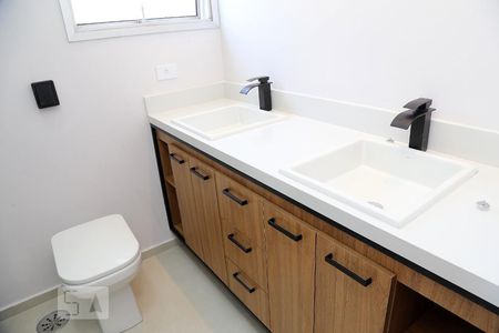 Apartamento à venda com 112m², 3 quartos e 2 vagasBanheiro da Suíte