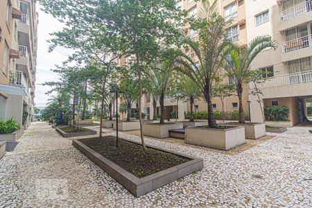 Apartamento para alugar com 70m², 2 quartos e 1 vagaÁrea comum