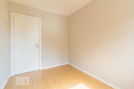 Quarto 1 de apartamento para alugar com 2 quartos, 70m² em Rebouças, Curitiba