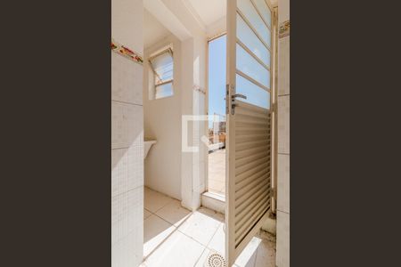 Apartamento à venda com 64m², 2 quartos e sem vagaÁrea de serviço