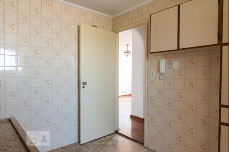 Apartamento à venda com 72m², 2 quartos e 1 vagaCozinha
