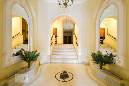 Apartamento à venda com 121m², 3 quartos e sem vagaHall Social