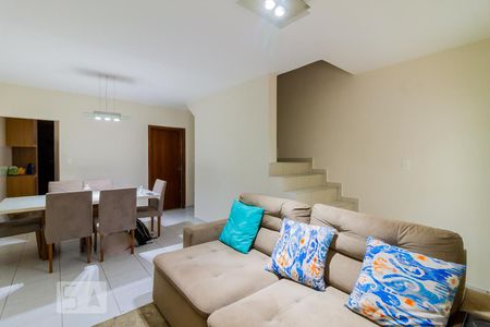 Sala de casa à venda com 3 quartos, 103m² em Vila Camargos, Guarulhos