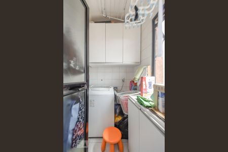 Apartamento à venda com 98m², 1 quarto e 1 vaga Apartamento à venda com 98m², 1 quarto e 1 vagaÁrea de Serviço