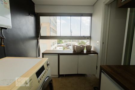 Apartamento à venda com 70m², 1 quarto e 1 vagaÁrea de Serviço