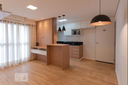 Sala de apartamento para alugar com 2 quartos, 62m² em Jardim Paranapanema, Campinas