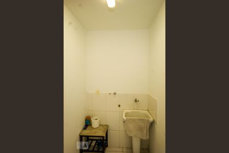 Apartamento para alugar com 79m², 2 quartos e sem vaga Apartamento para alugar com 79m², 2 quartos e sem vagaÁrea de Serviço