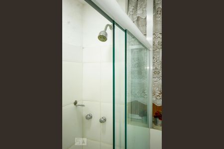 Apartamento para alugar com 79m², 2 quartos e sem vaga Apartamento para alugar com 79m², 2 quartos e sem vagaBanheiro