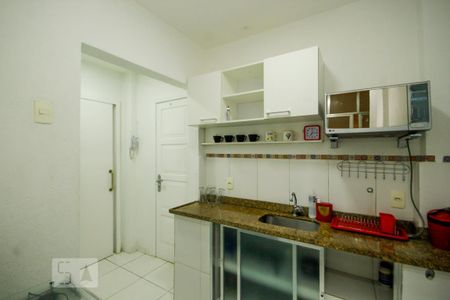 Apartamento para alugar com 79m², 2 quartos e sem vaga Apartamento para alugar com 79m², 2 quartos e sem vagaCozinha