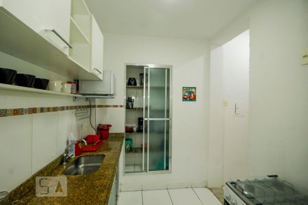Apartamento para alugar com 79m², 2 quartos e sem vaga Apartamento para alugar com 79m², 2 quartos e sem vagaCozinha