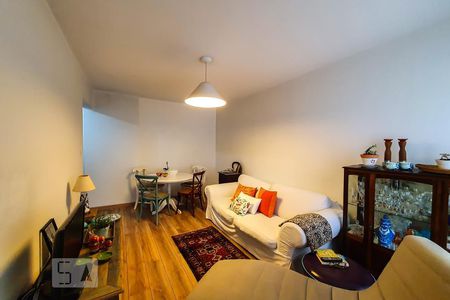 Sala de Estar/Jantar de apartamento à venda com 1 quarto, 57m² em Cambuci, São Paulo