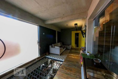 Casa à venda com 360m², 3 quartos e 2 vagas Casa à venda com 360m², 3 quartos e 2 vagasSala 2