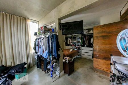 Casa à venda com 360m², 3 quartos e 2 vagas Casa à venda com 360m², 3 quartos e 2 vagasQuarto Suíte