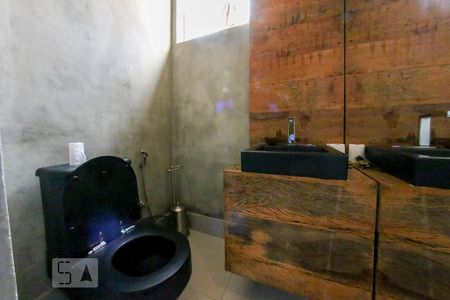Lavabo de casa à venda com 3 quartos, 360m² em Grajaú, Belo Horizonte