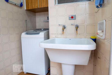 Casa para alugar com 143m², 3 quartos e 1 vagaÁrea de Serviço