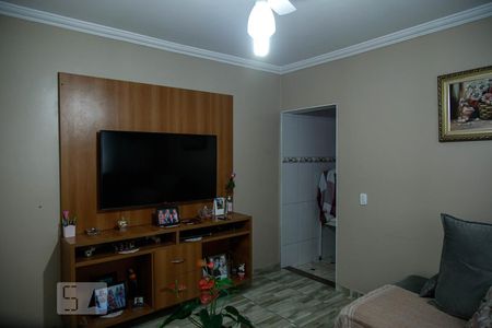 Sala 1 de casa à venda com 4 quartos, 200m² em Jardim Regina, São Paulo