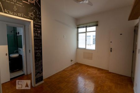 Sala de apartamento para alugar com 1 quarto, 35m² em Tijuca, Rio de Janeiro