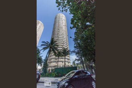 Apartamento para alugar com 42m², 1 quarto e 1 vagaFachada