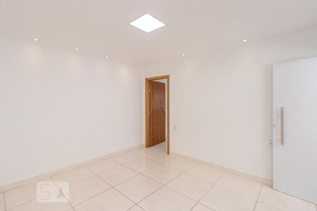 Casa para alugar com 1 quarto, 50m² em São Geraldo, Belo Horizonte