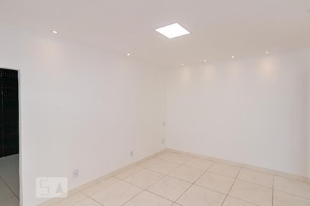 Sala de casa para alugar com 1 quarto, 50m² em São Geraldo, Belo Horizonte