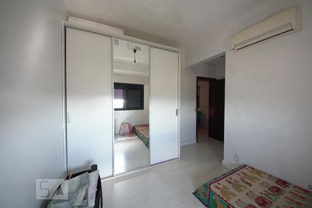 Apartamento à venda com 172m², 3 quartos e 3 vagasQuarto 1 Suíte