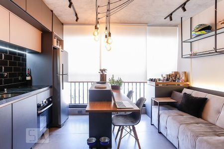 Apartamento à venda com 32m², 1 quarto e 1 vaga Apartamento à venda com 32m², 1 quarto e 1 vagaStudio