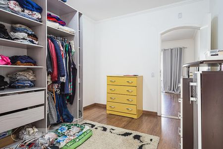 Casa à venda com 311m², 5 quartos e 6 vagasCloset da suíte 1