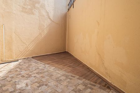 Casa à venda com 311m², 5 quartos e 6 vagasQuintal