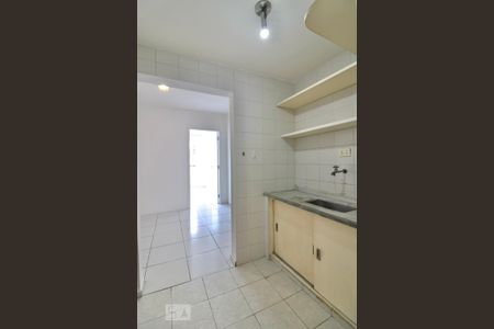 Cozinha de apartamento para alugar com 1 quarto, 36m² em Vila Buarque, São Paulo