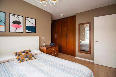 Apartamento para alugar com 2 quartos, 70m² em Passo da Areia, Porto Alegre