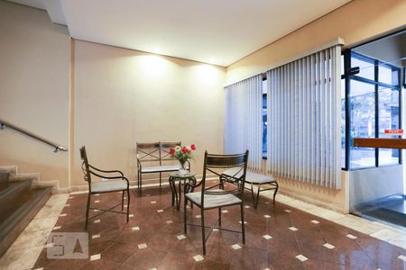 Studio para alugar com 32m², 1 quarto e 1 vagaHall Social