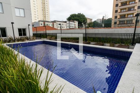 Apartamento à venda com 50m², 2 quartos e 1 vaga Apartamento à venda com 50m², 2 quartos e 1 vagaÁrea comum - Piscina