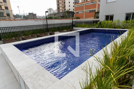 Apartamento à venda com 50m², 2 quartos e 1 vaga Apartamento à venda com 50m², 2 quartos e 1 vagaÁrea comum - Piscina