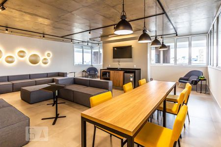 Apartamento para alugar com 28m², 1 quarto e sem vagaSalão de festas