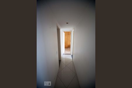 Apartamento à venda com 60m², 2 quartos e 2 vagasCorredor quartos