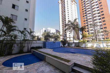 Apartamento à venda com 60m², 2 quartos e 2 vagasÁrea comum - Piscina