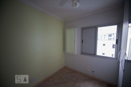 Apartamento à venda com 60m², 2 quartos e 2 vagasQuarto 01