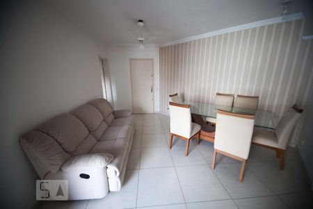 Apartamento à venda com 60m², 2 quartos e 2 vagasSala