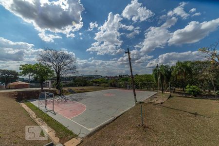 Apartamento à venda com 70m², 3 quartos e 1 vaga Apartamento à venda com 70m², 3 quartos e 1 vagaÁrea comum - quadra esportiva