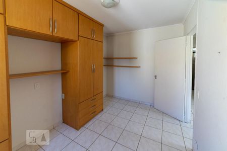 Apartamento à venda com 70m², 3 quartos e 1 vaga Apartamento à venda com 70m², 3 quartos e 1 vagaQuarto 2 01