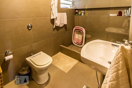 Apartamento para alugar com 142m², 2 quartos e 1 vaga Apartamento para alugar com 142m², 2 quartos e 1 vagaBanheiro