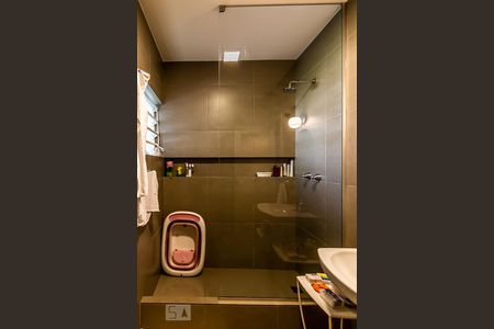 Apartamento para alugar com 142m², 2 quartos e 1 vaga Apartamento para alugar com 142m², 2 quartos e 1 vagaBanheiro