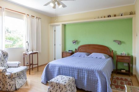 Casa à venda com 434m², 5 quartos e 5 vagas Casa à venda com 434m², 5 quartos e 5 vagasSuíte 1